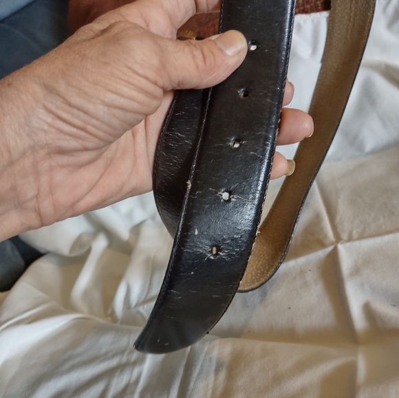 Liz Claiborne leather belt women's - Picture 2 of 11